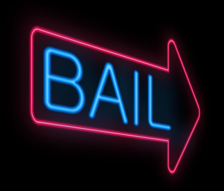 Tips for Communicating Effectively With Your Bail Bondsman